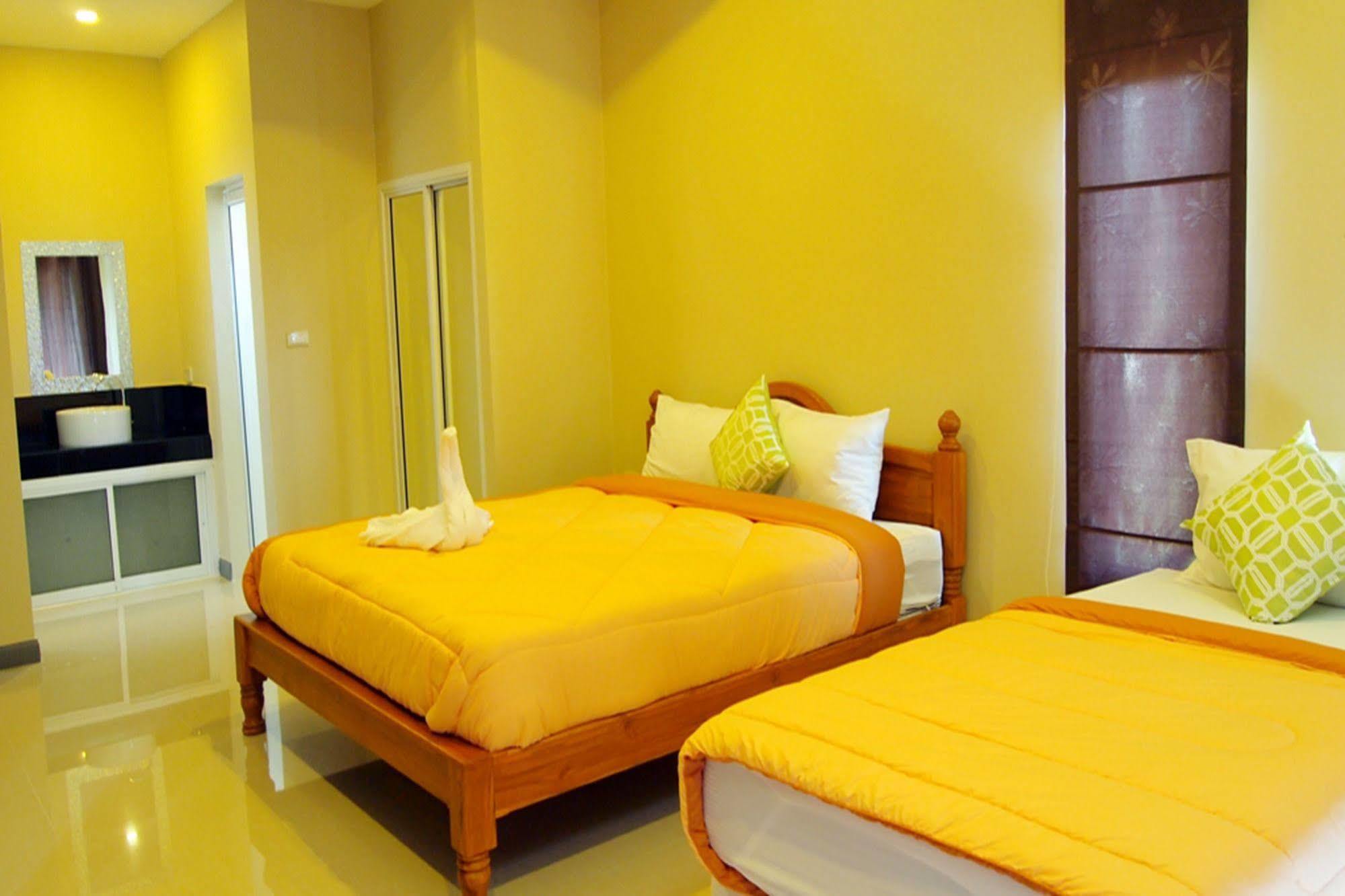 Kp Mountain Beach Pran Buri Extérieur photo