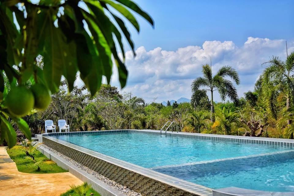 Kp Mountain Beach Pran Buri Extérieur photo